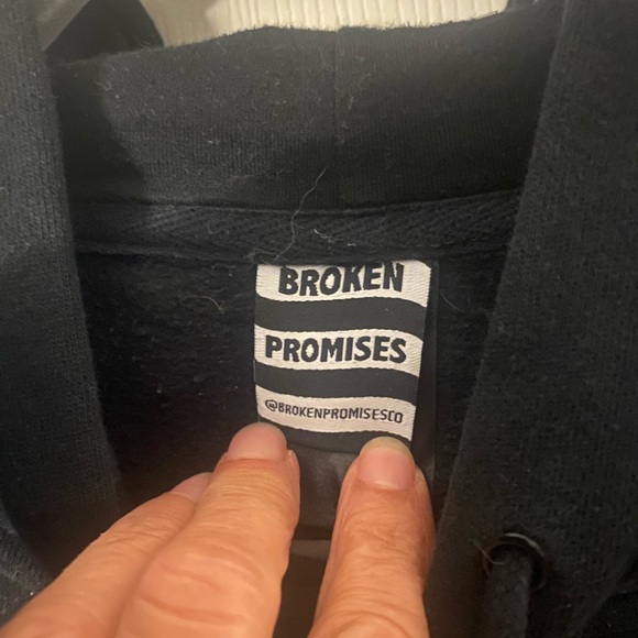 Broken Promises hoodie “Don’t Get Emotional It’s Only Broken Promises” men’s L - Picture 12 of 16
